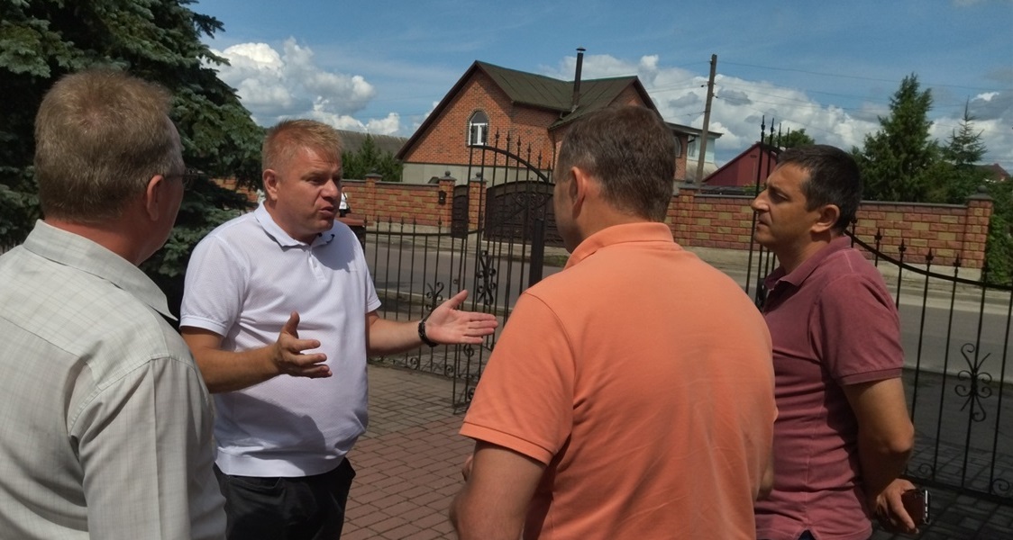 Питань, які потребують вирішення, багато. Зустріч з владою Володимирецької тергромади