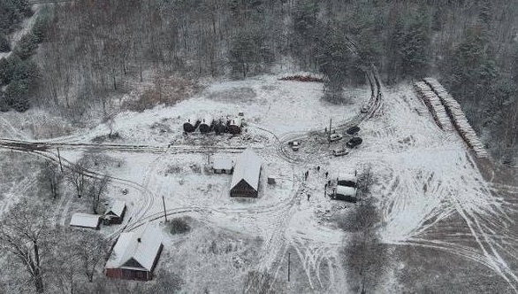 Підприємство по випалюванні деревного вугілля