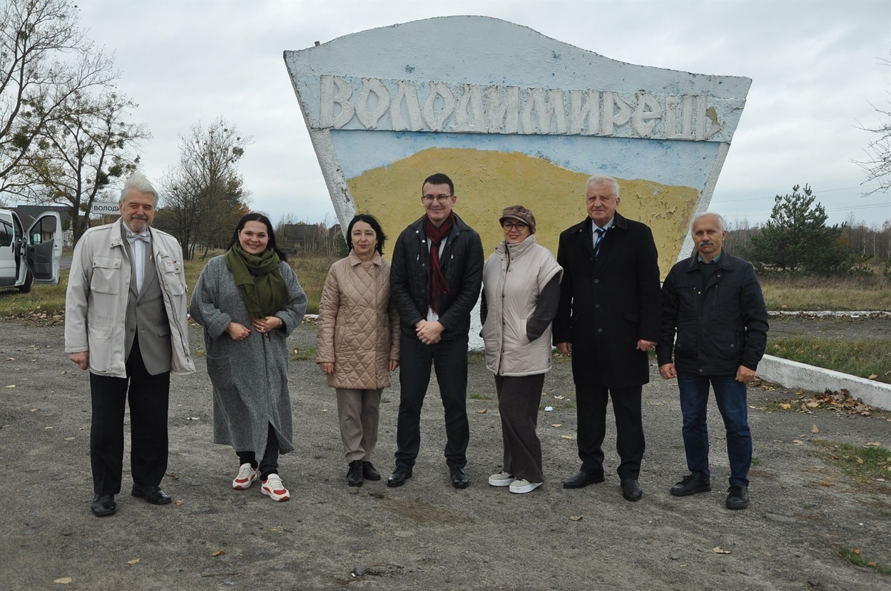Зустріч гостей у Володимирці