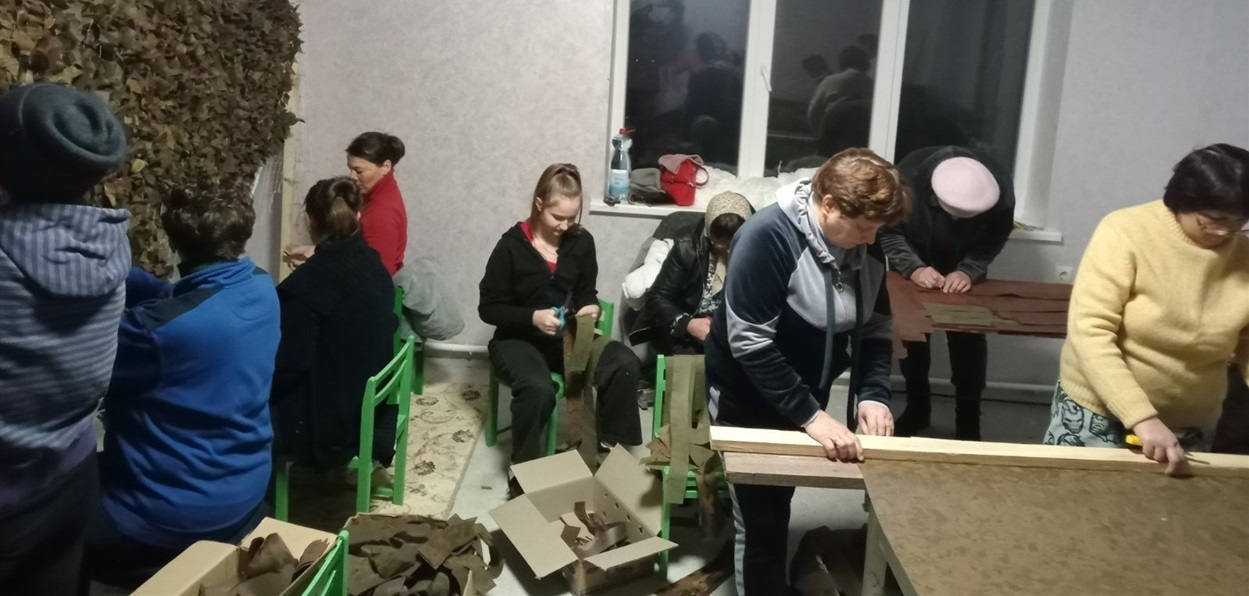 Вечори зимові - робота волонтерів Заболоття 