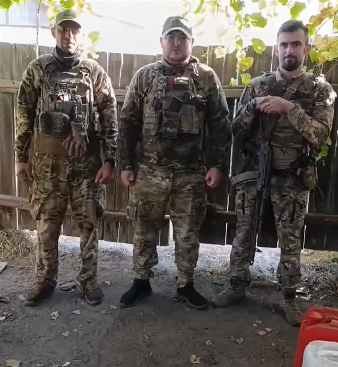 Олексій Філіпов з побратимами