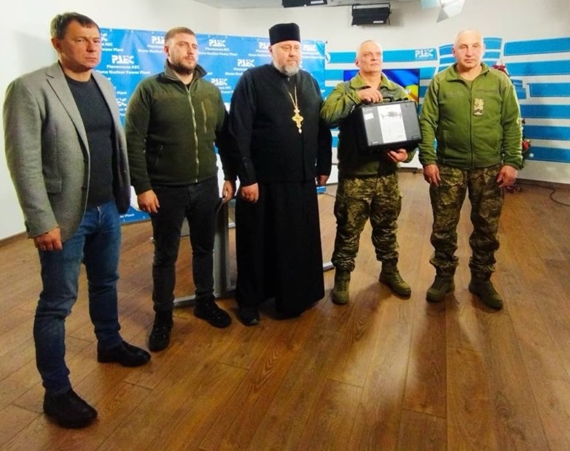 Моменти передачі обладнання для ЗСУ