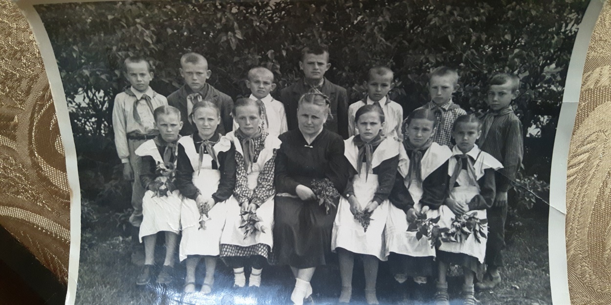 Учні Новаківської школи