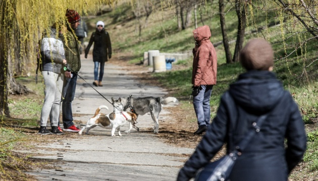 У парках можна буде спокійно гуляти з 11 травня