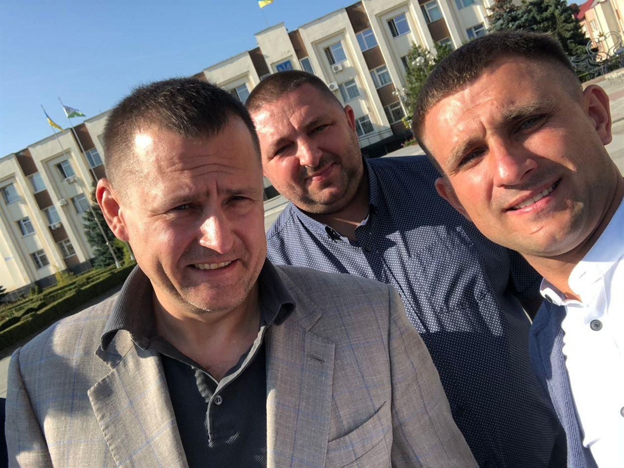 Іллю ДАЦЬКОГО кандидатом на голову Володимирецької ОТГ представив співзасновник партії «ПРОпозиція», міський голова Дніпра Борис ФІЛАТОВ