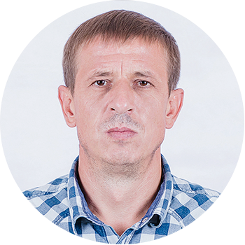 Юрій Козярець