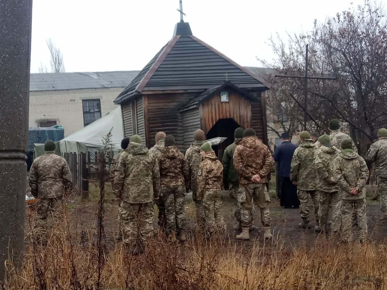 Військові теж вірять у Бога. Особливо на війні