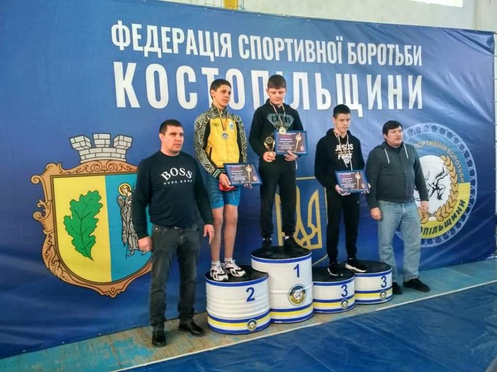Віталій Пашко (третє місце)  – бронзовий призер чемпіонату Костопільщини з греко  – римської боротьби серед юнаків