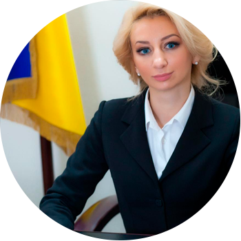 Олени Бурої, юристка