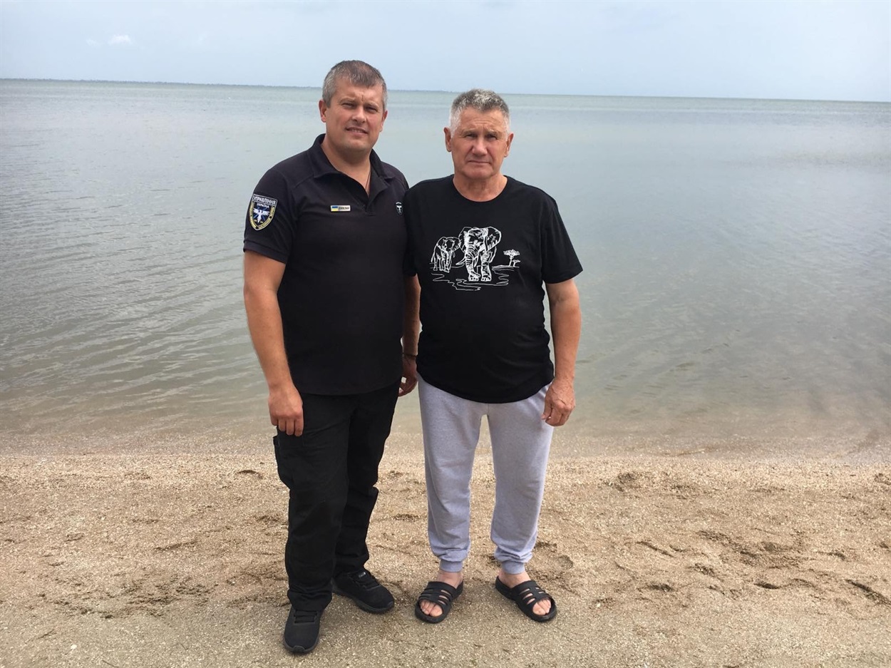 Ліворуч  – Микола Юрах, праворуч  – водій Сергій Губеня