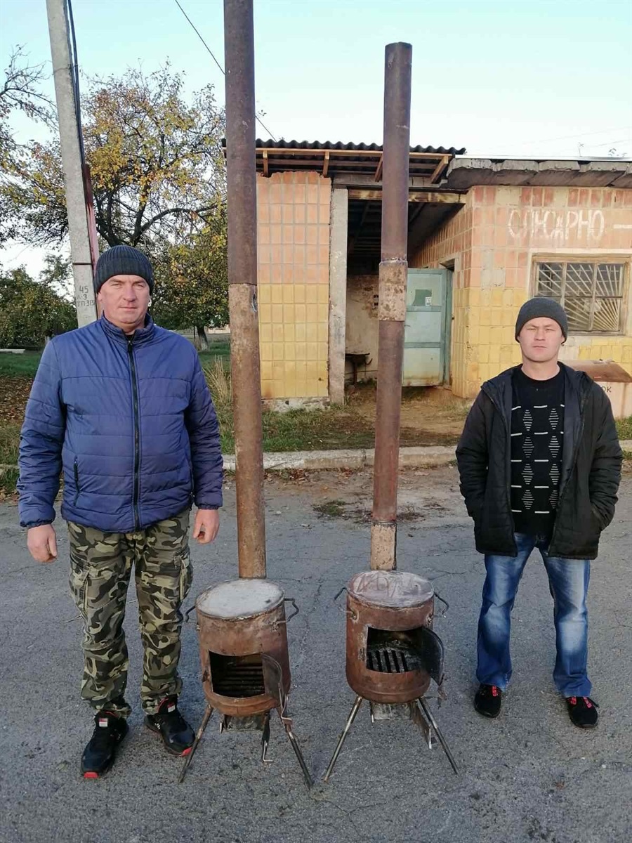 Фото з архіву працівників Володимирецької дільниці ПрАТ «Рівнеобленерго»
