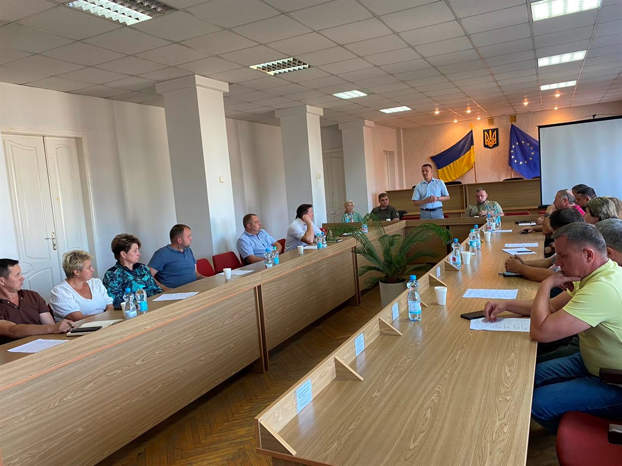 Під час засідання сесії у Зарічному