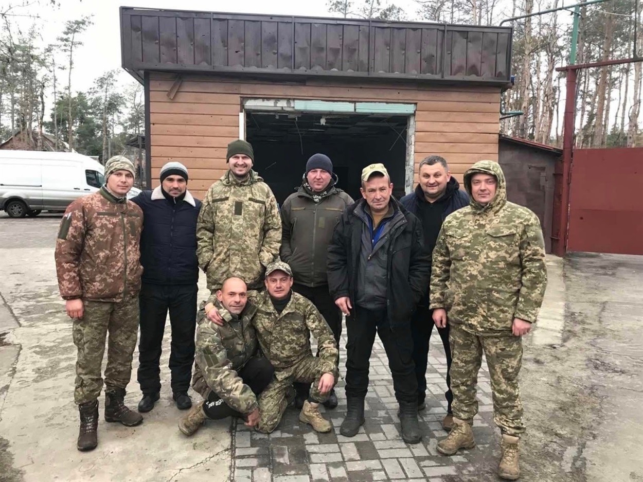 Фото з архіву волонтерів