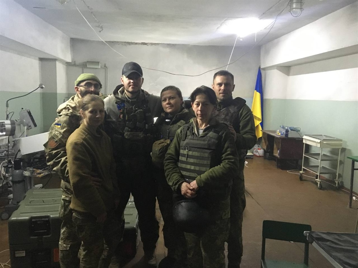 Фото – з бункера, де облаштували госпіталь