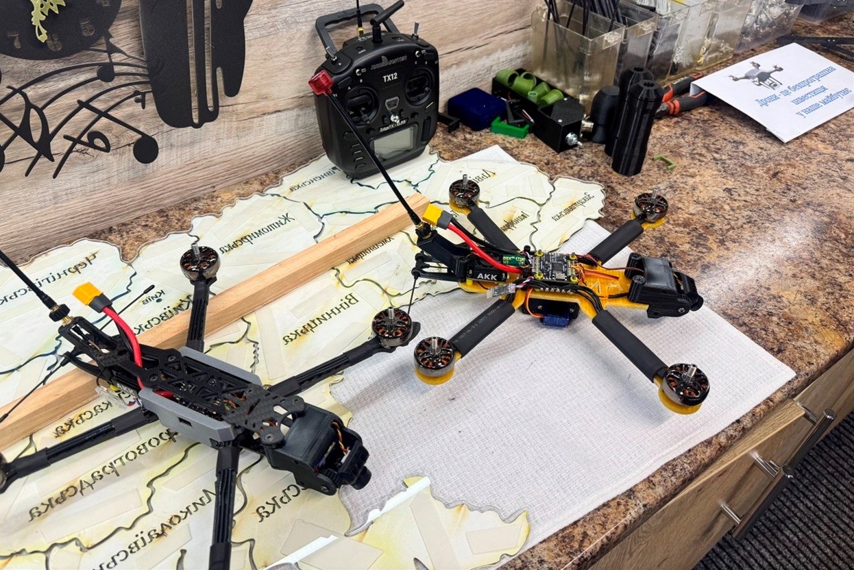 Дроні FPV від команди варашан