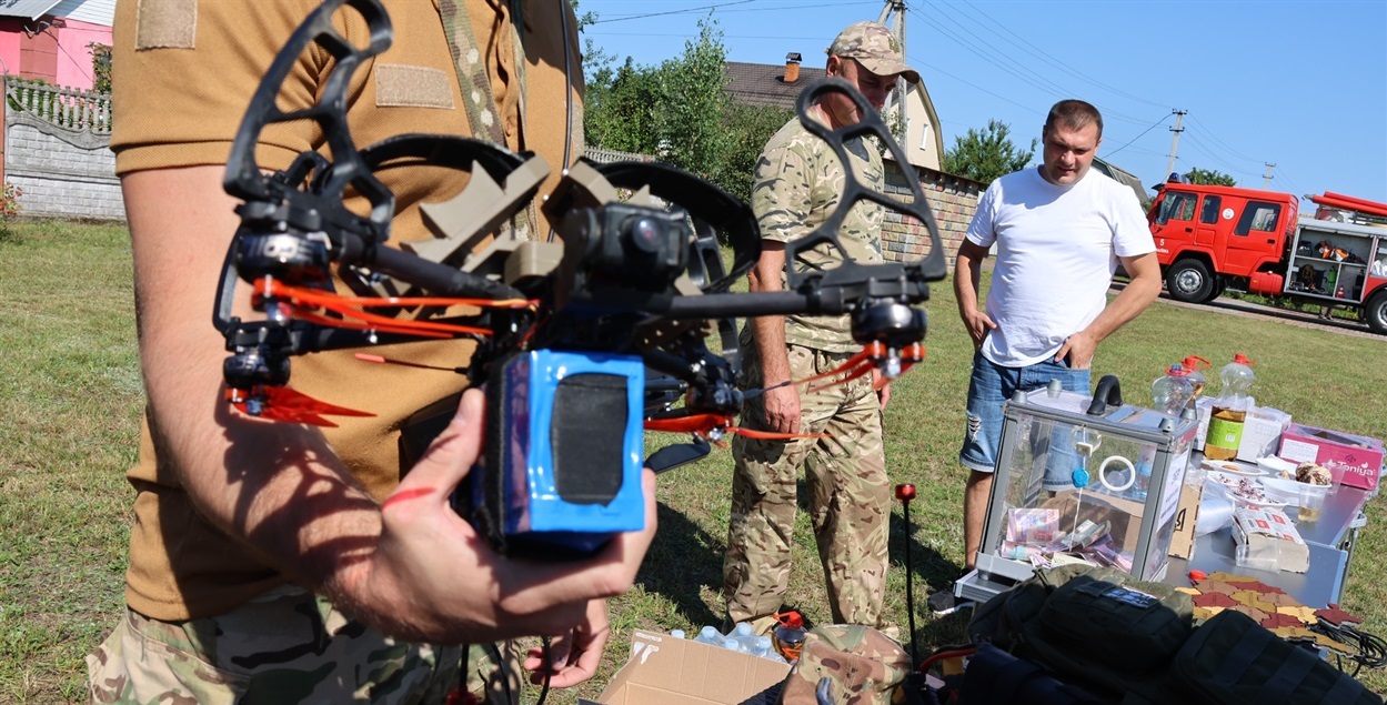 Дрон-камікадзе від Волонтерської групи Вараша